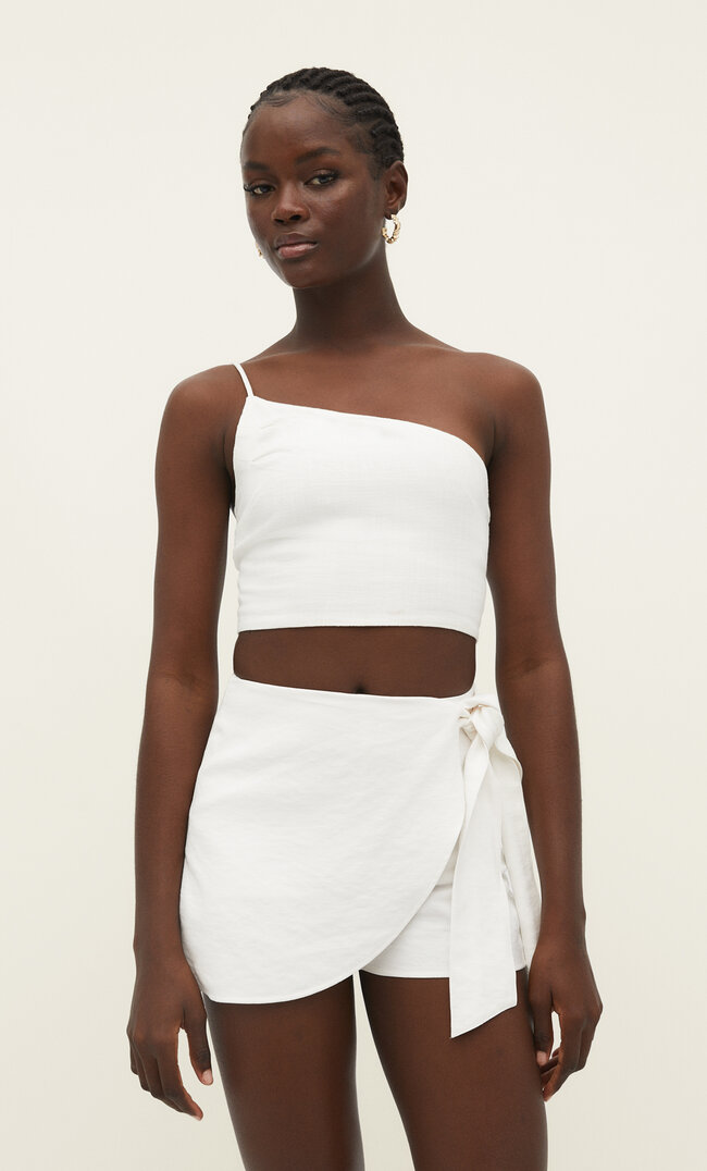 

Stradivarius Rustikaler Skort Mit Knoten Ecru 40