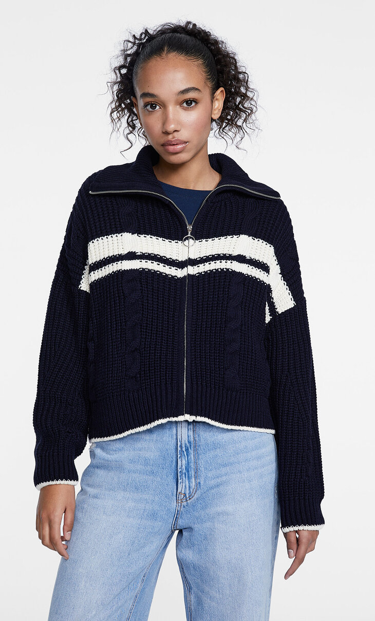 Cable-knit cardigan with zip