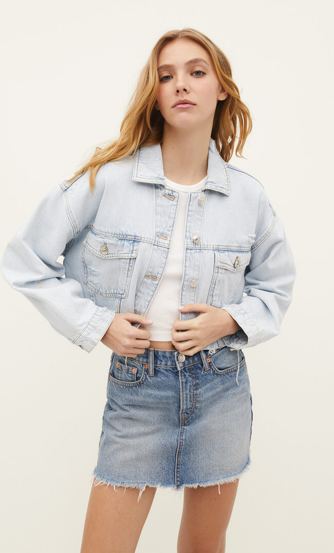 Stradivarius Kurze Jeansjacke Gebleichtes Denim M