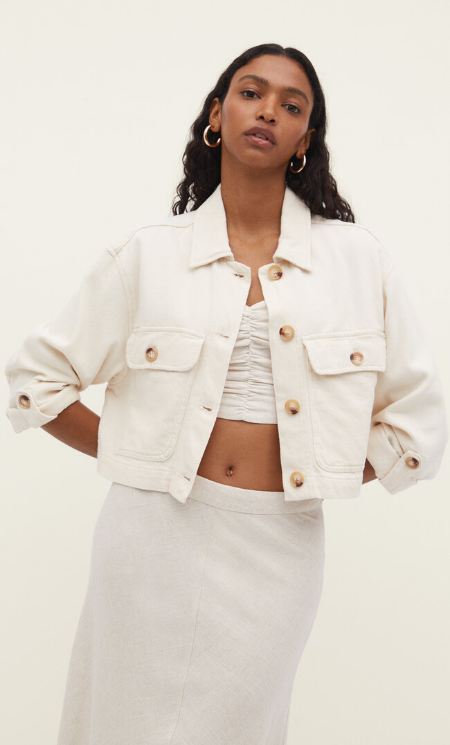 

Stradivarius Rustikale Cropped-Jacke Ecru M