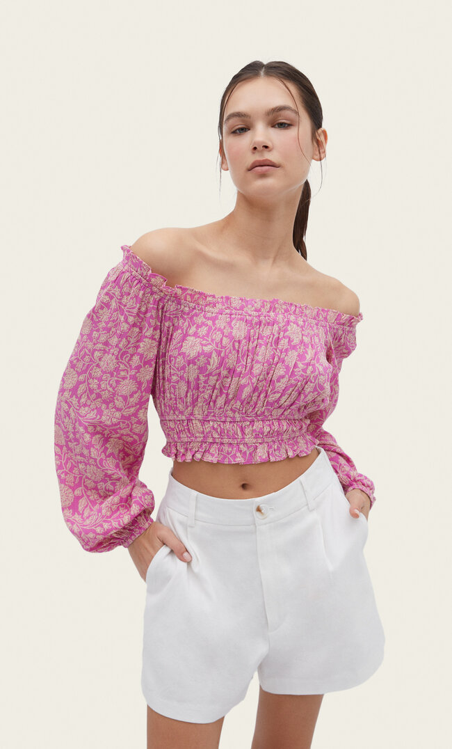 

Stradivarius Crêpe-Bluse mit Gummizug Fuchsia XS