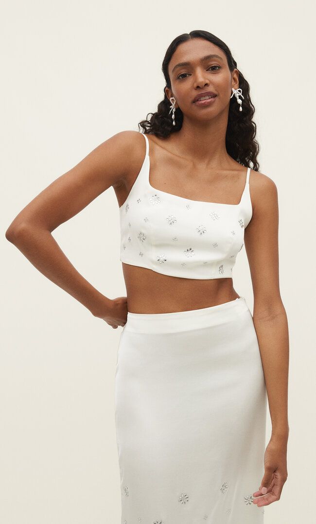 

Stradivarius Błyszczący Satynowy Top Queen Charlotte Ecru S