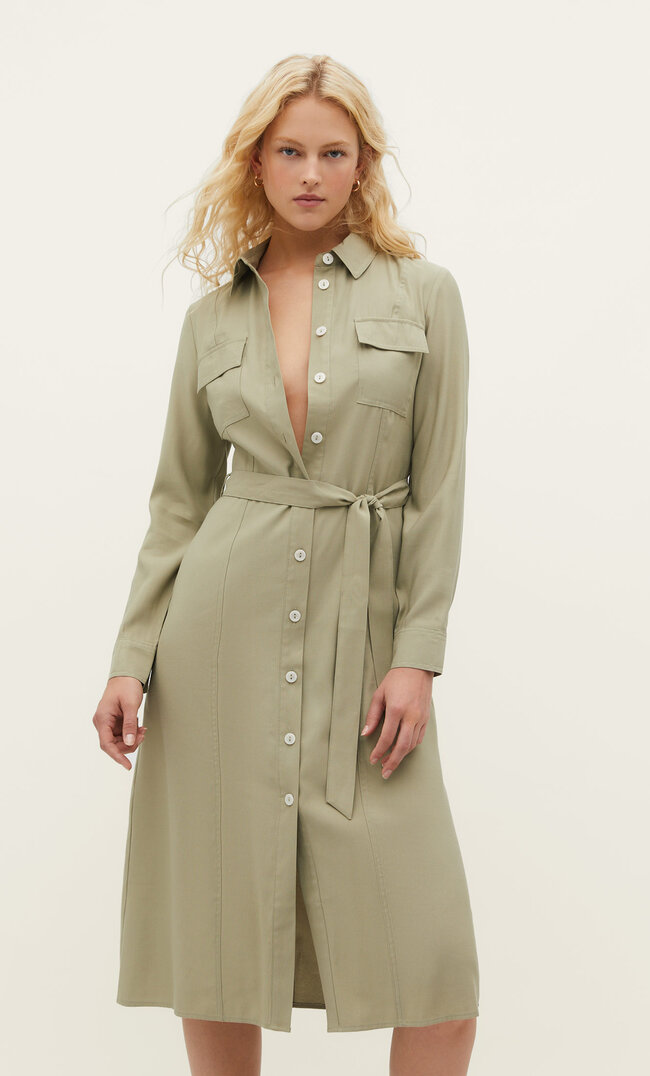 

Stradivarius Midihemdkleid aus Viskose Khaki M