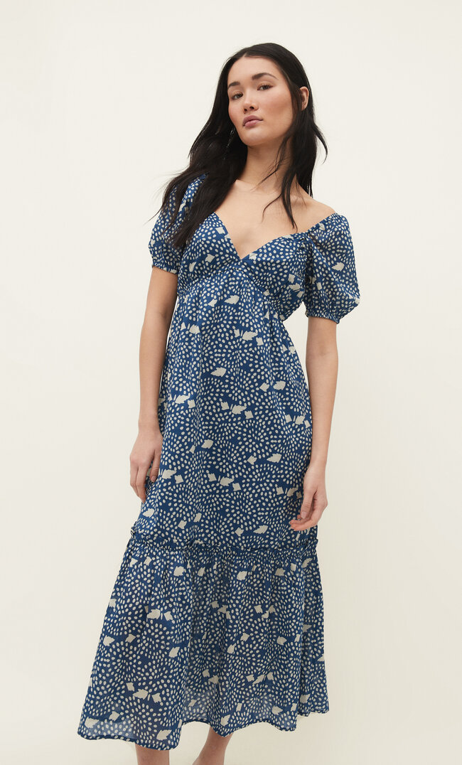 Stradivarius Langes Kleid mit Print und kurzen Ärmeln XS