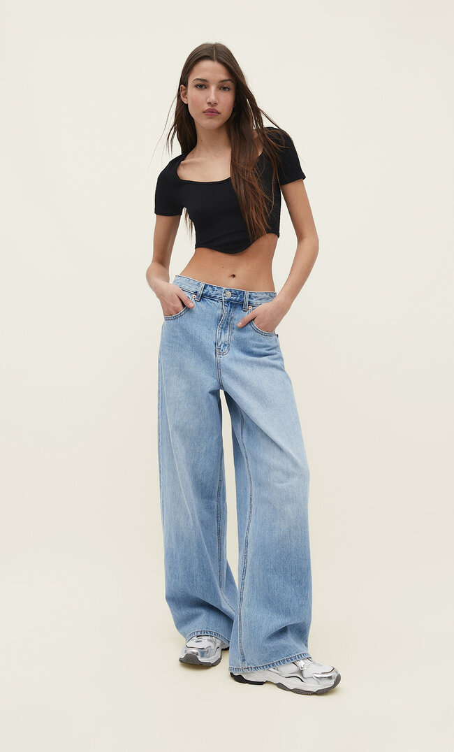 

Stradivarius Nahtloses Shirt Schwarz XS
