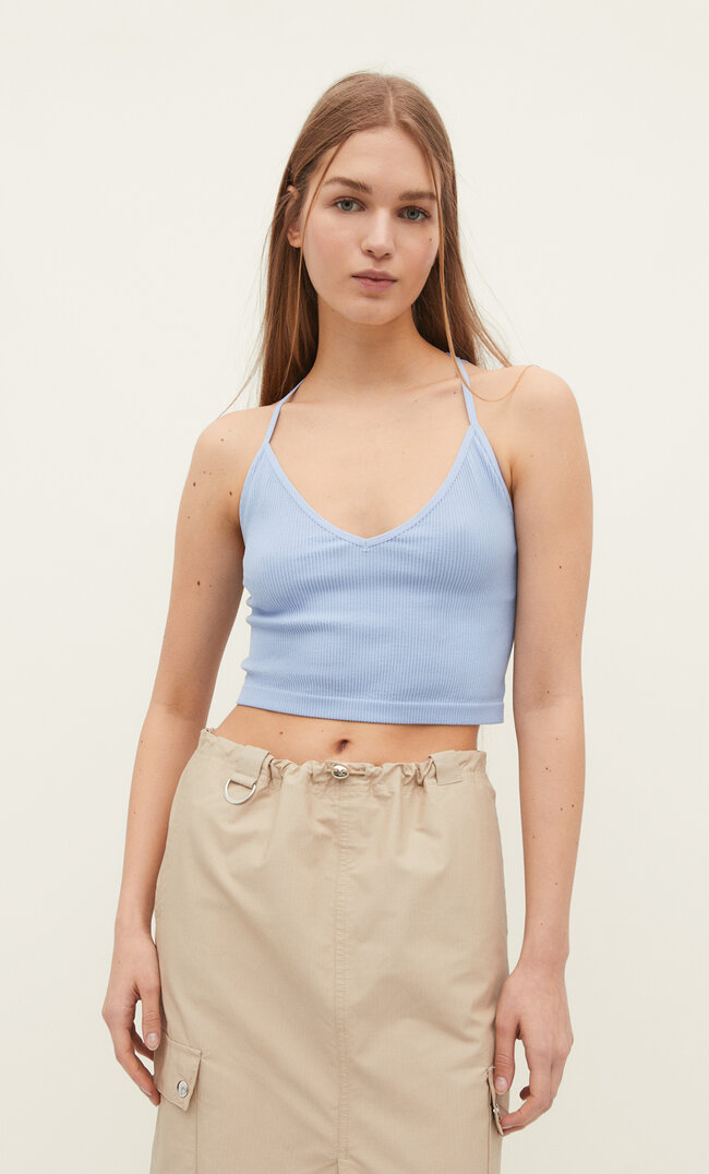 

Stradivarius Nahtloses Top mit Spitzenträgern Himmelblau L