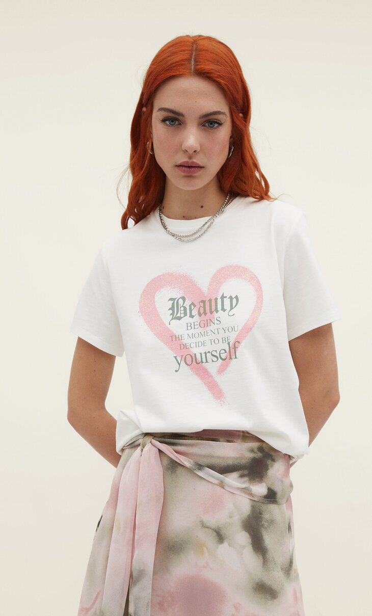 T-shirt with heart foil print