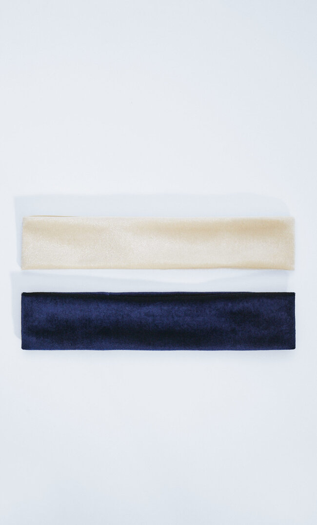 

Stradivarius 2er-Set Elastische Haarbänder Marineblau M