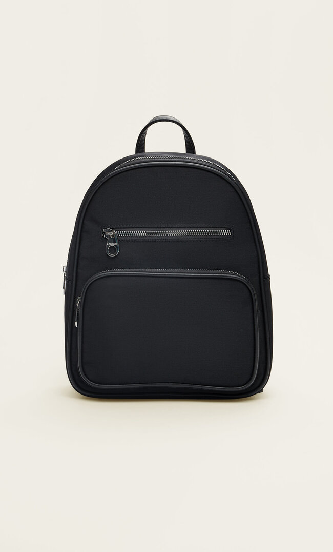 

Stradivarius Stoffrucksack Schwarz M
