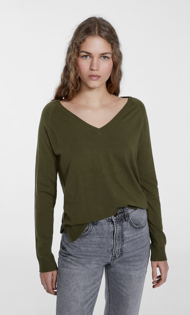 Stradivarius Basic-Strickpullover Grün XS