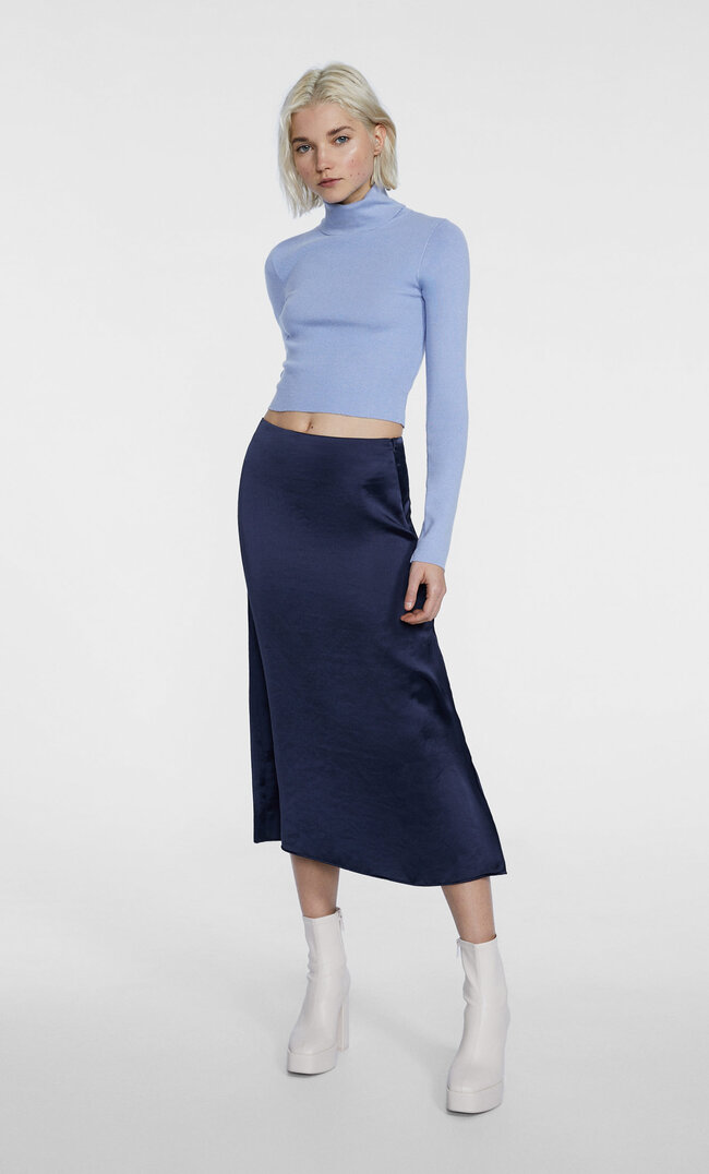 Stradivarius Cropped-Rollkragenpullover Himmelblau S