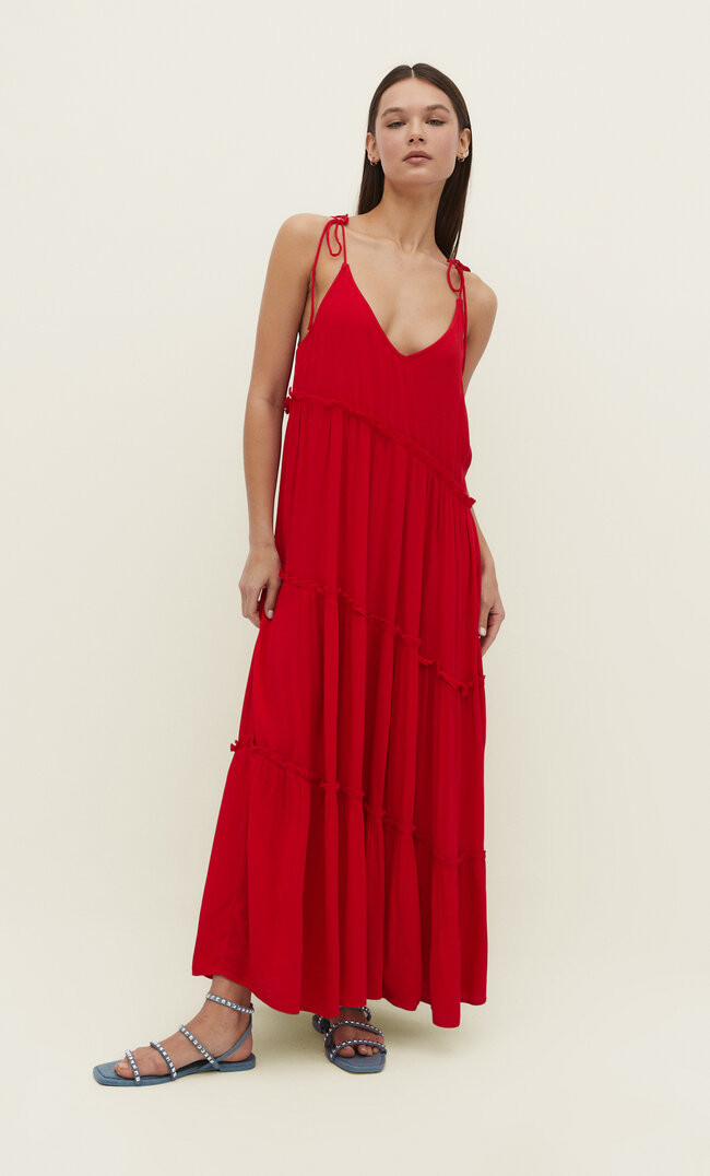 

Stradivarius Langes, fließendes Kleid mit Volants Rot XS