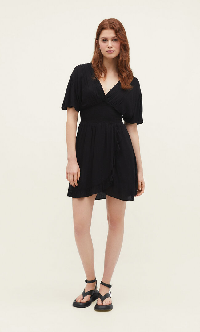 

Stradivarius Kurzes Kleid Mit Gummizug Schwarz Xs