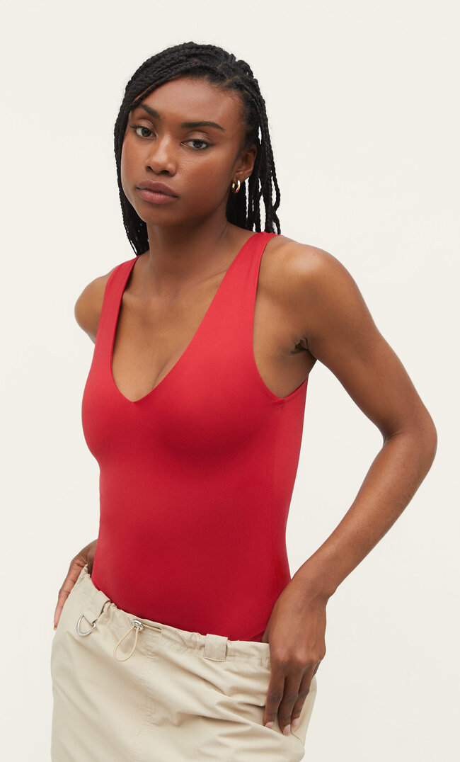 

Stradivarius Body Mit V-Ausschnitt Aus Polyamid Rot Xs