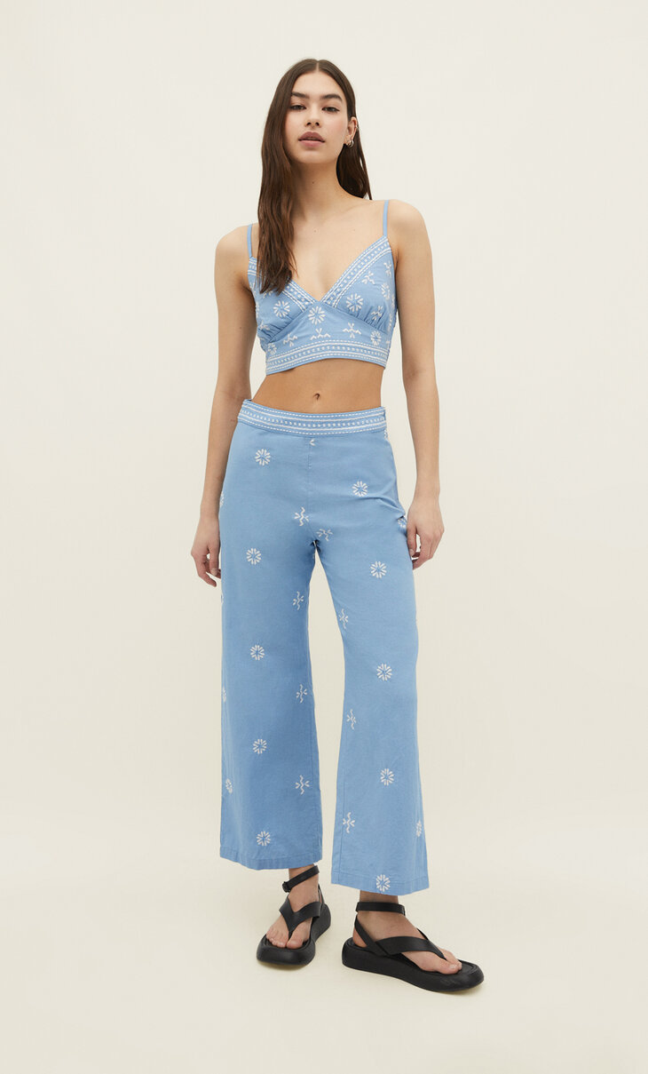 Besticktes Cropped-Top