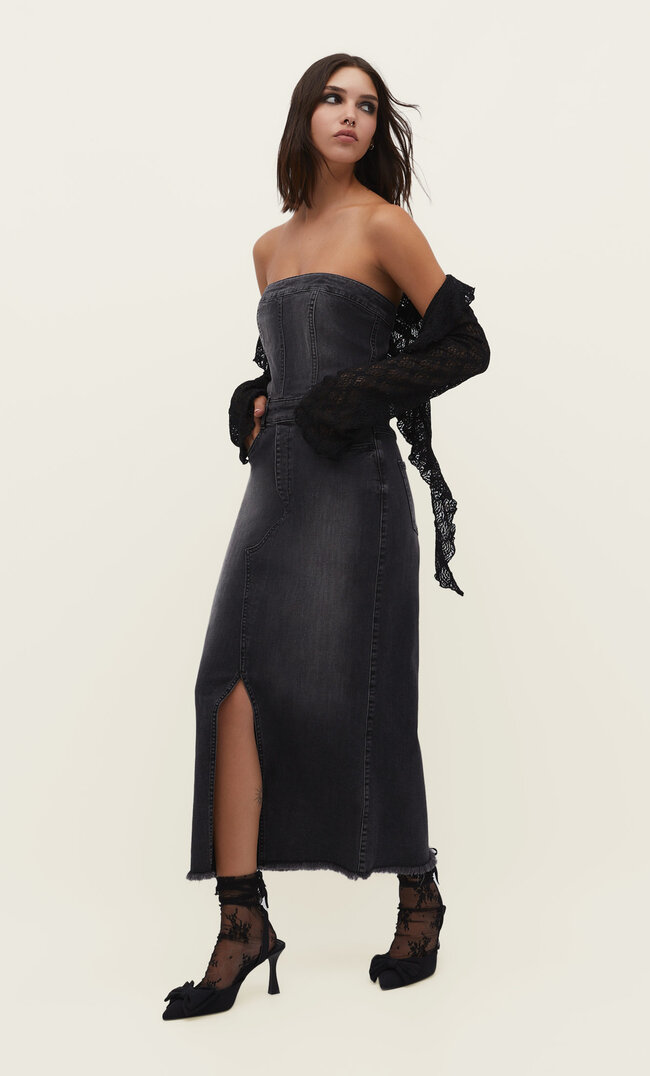 

Stradivarius Denimowa sukienka Czarny denim L