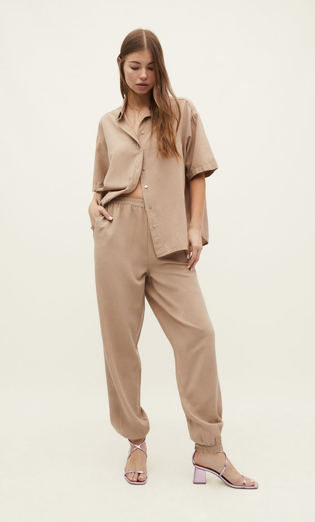 

Stradivarius Rustikale Joggerhose mit Leinen Steingrau XL