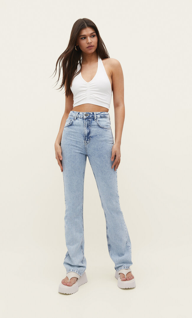 

Stradivarius Jeansy O Prostym Kroju Comfort Fit Denimowy Średni Light Blue 40