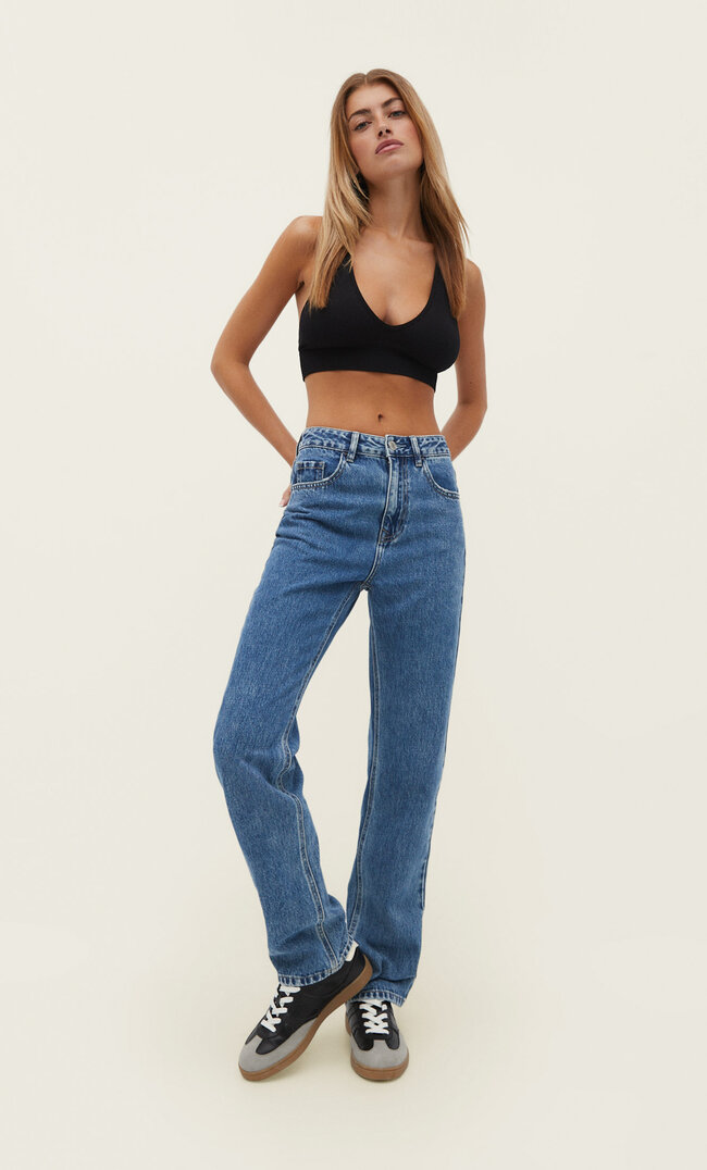 

Stradivarius Straight-Jeans Medium Dark Blue Denim 32