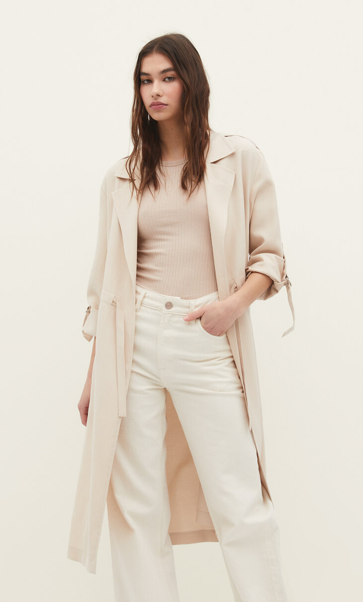 Long flowing trench coat with stoppers