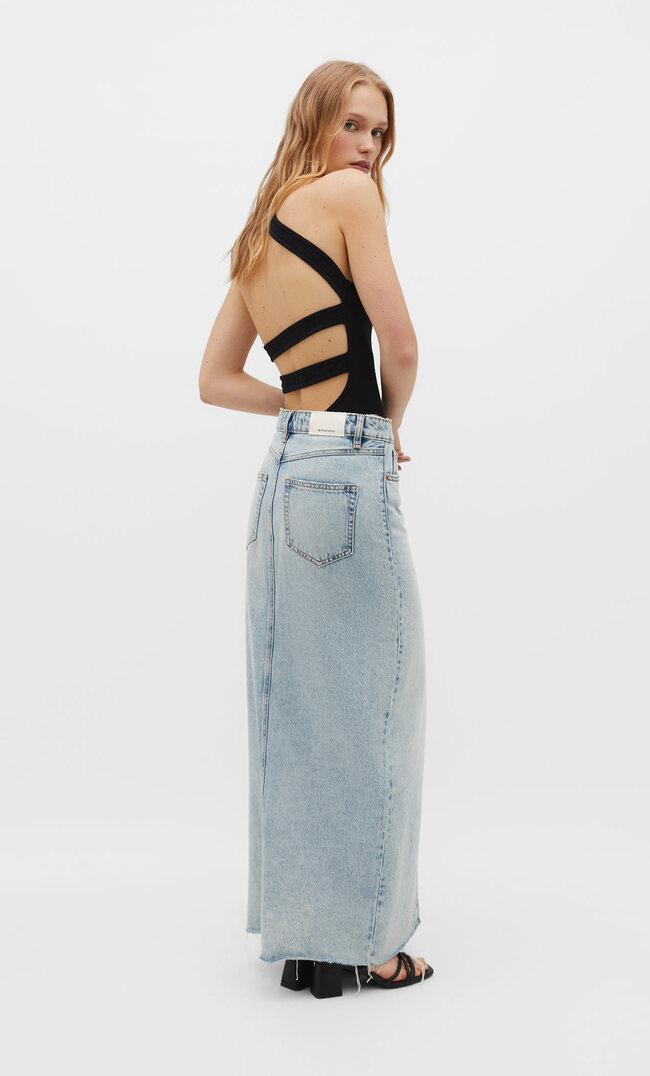 

Stradivarius Asymetryczne body z paskiem na plecach Czarny XS