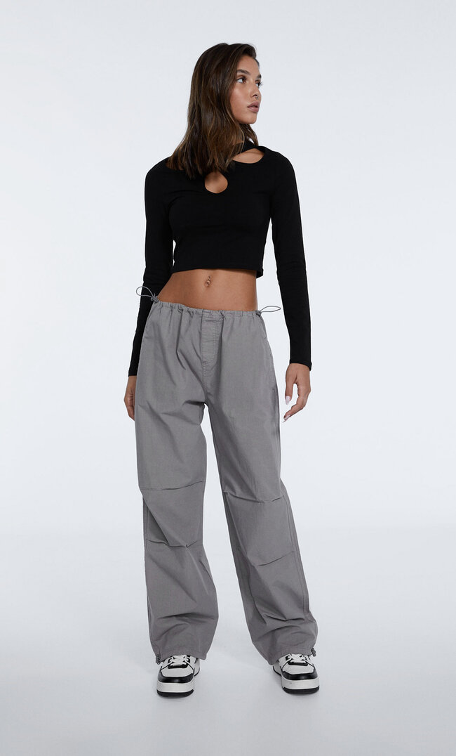 

Stradivarius Parachute-Hose Aus Popelin Mit Kordelstoppern Perlgrau Xxl