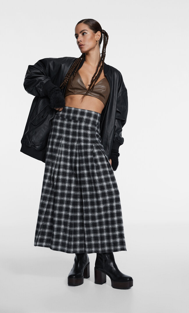 

Stradivarius Karierter Midirock Graumeliert 44