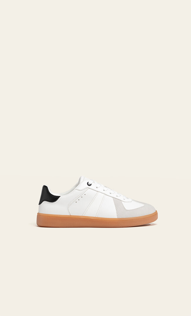 

Sportowe Buty