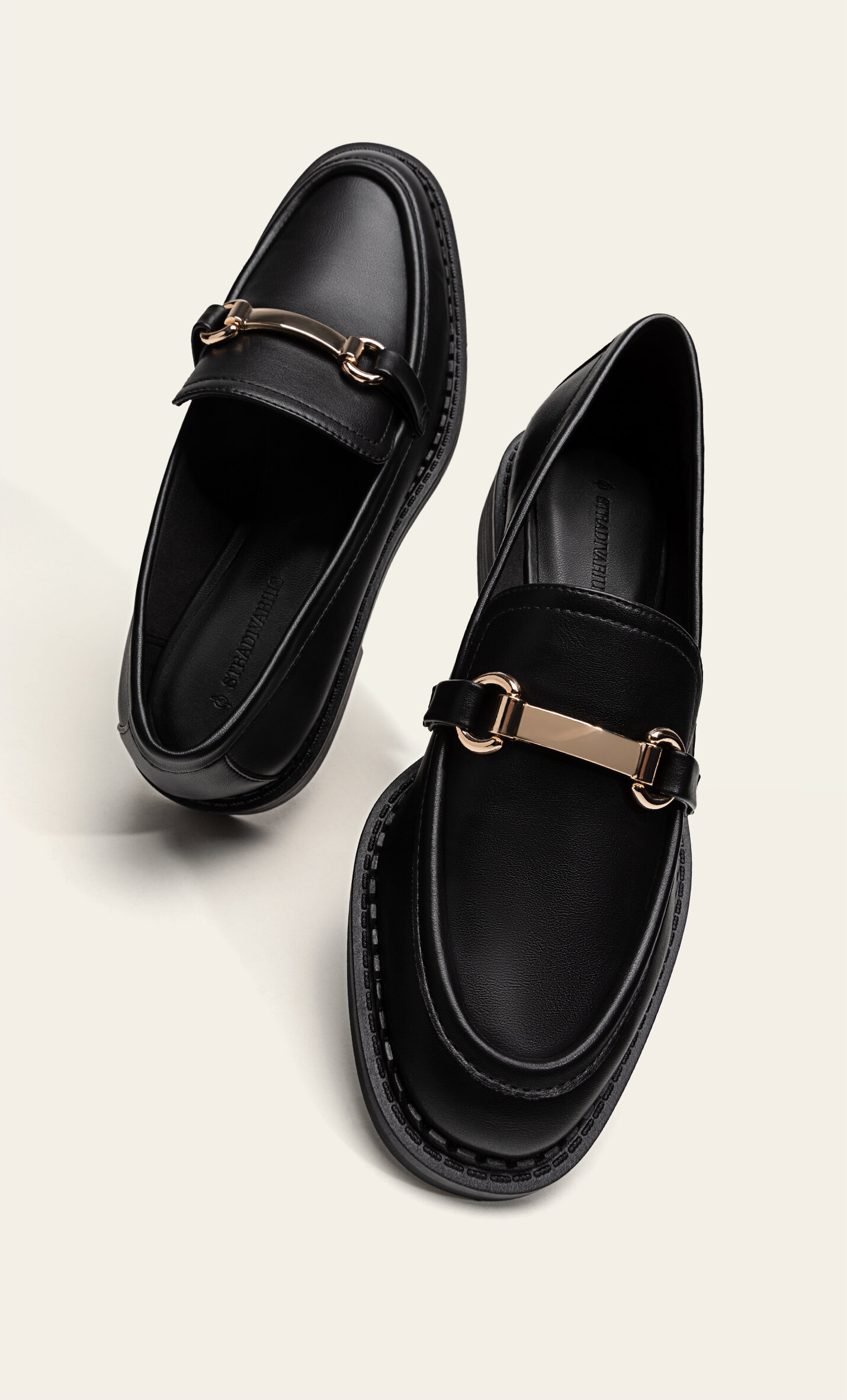 Loafers with detailing - 341878872-040