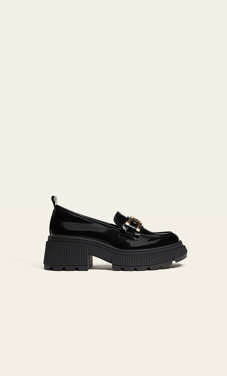 Track loafers with detail