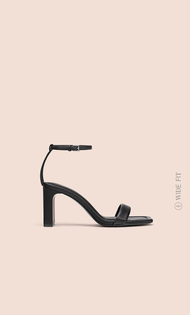 Stradivarius WIDE FIT Absatzsandalen mit gesteppten Riemchen SCHWARZ 40