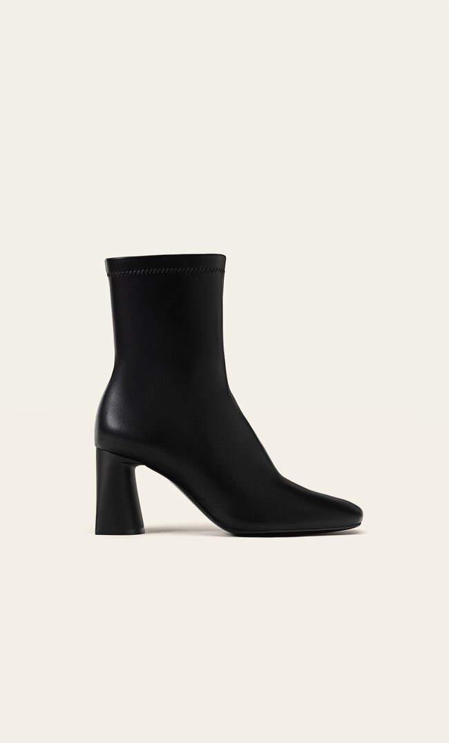 

Stradivarius Stretch-Stiefeletten mit halbhohem Absatz SCHWARZ 36