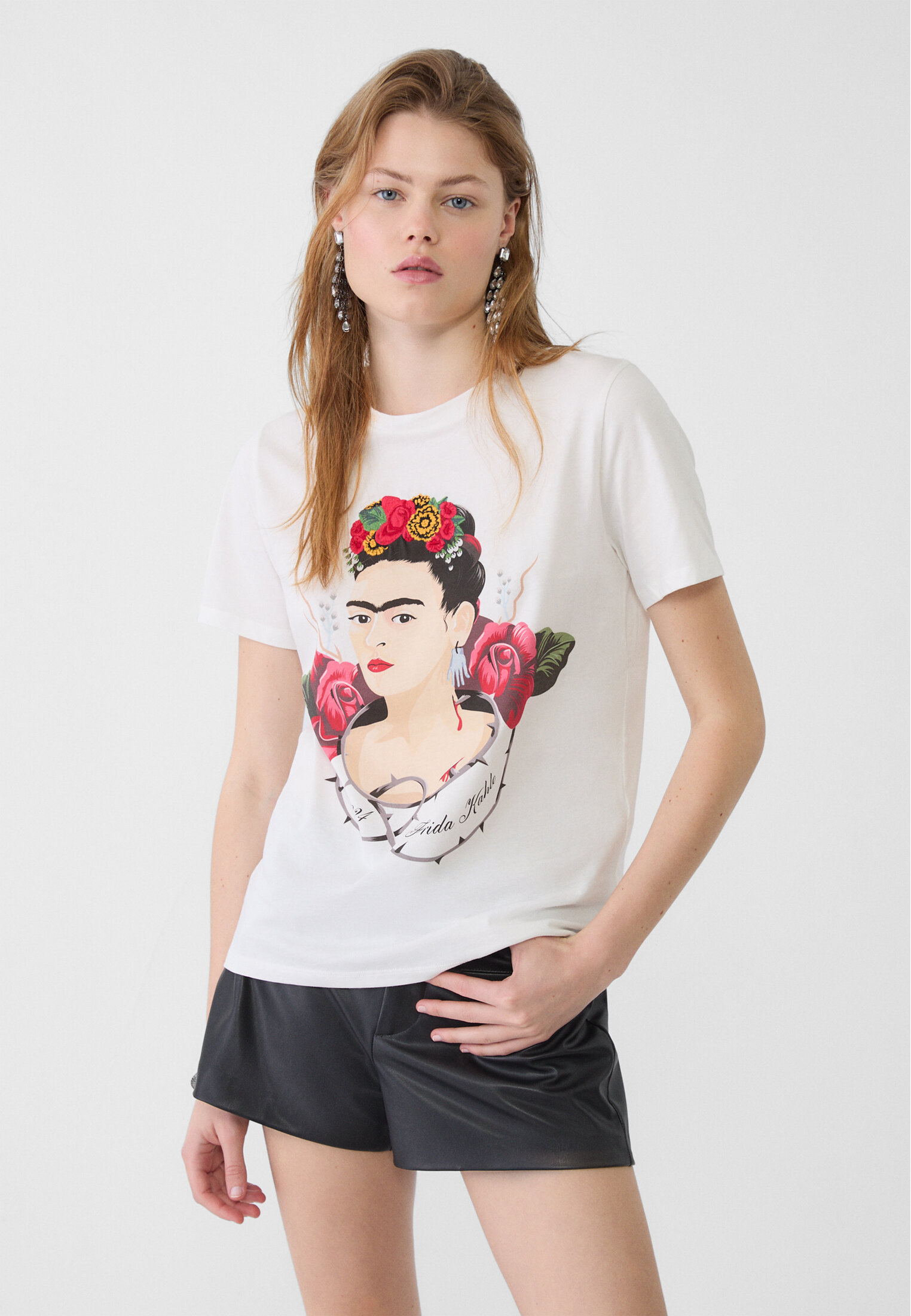 Telier Frida Kahlo T Shirt With Embroidery de Stradivarius