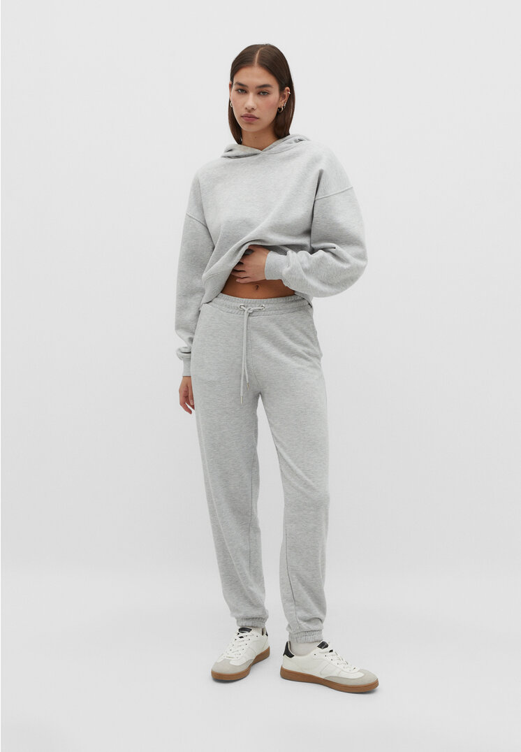 

Stradivarius Jogginghose aus Plüschgewebe Grau Melange XL