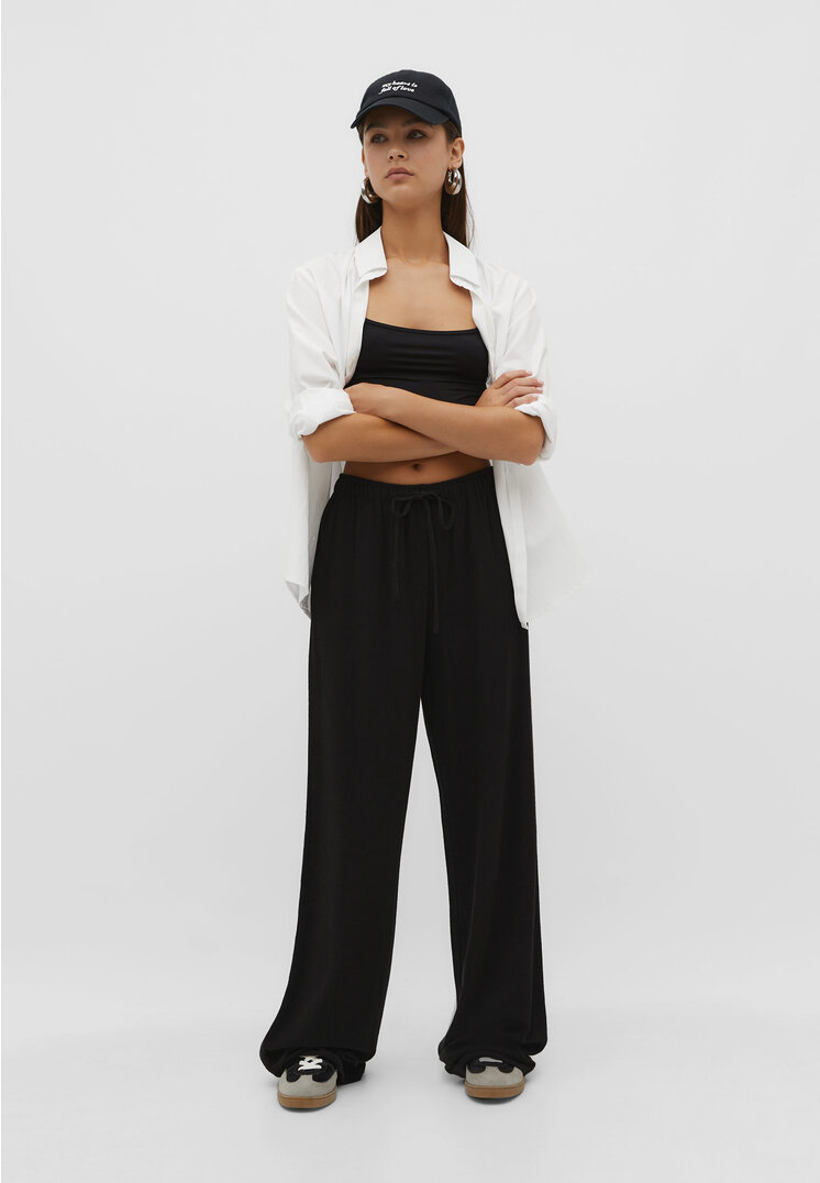 

Stradivarius Lange, fließende Hose Stil mit Leinenanteil Schwarz S