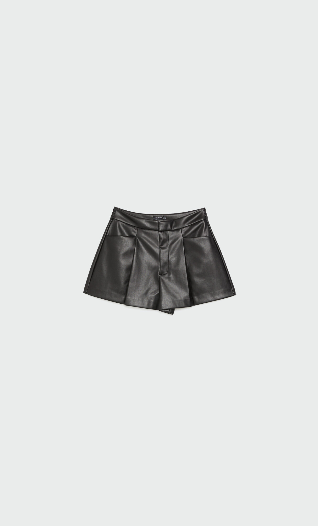 Short efecto piel stradivarius new arrivals