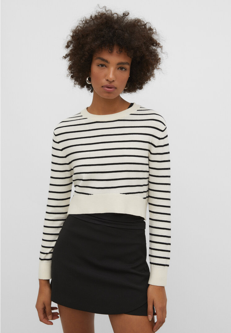 

Stradivarius Kopertowe spódnicospodenki Czarny XS