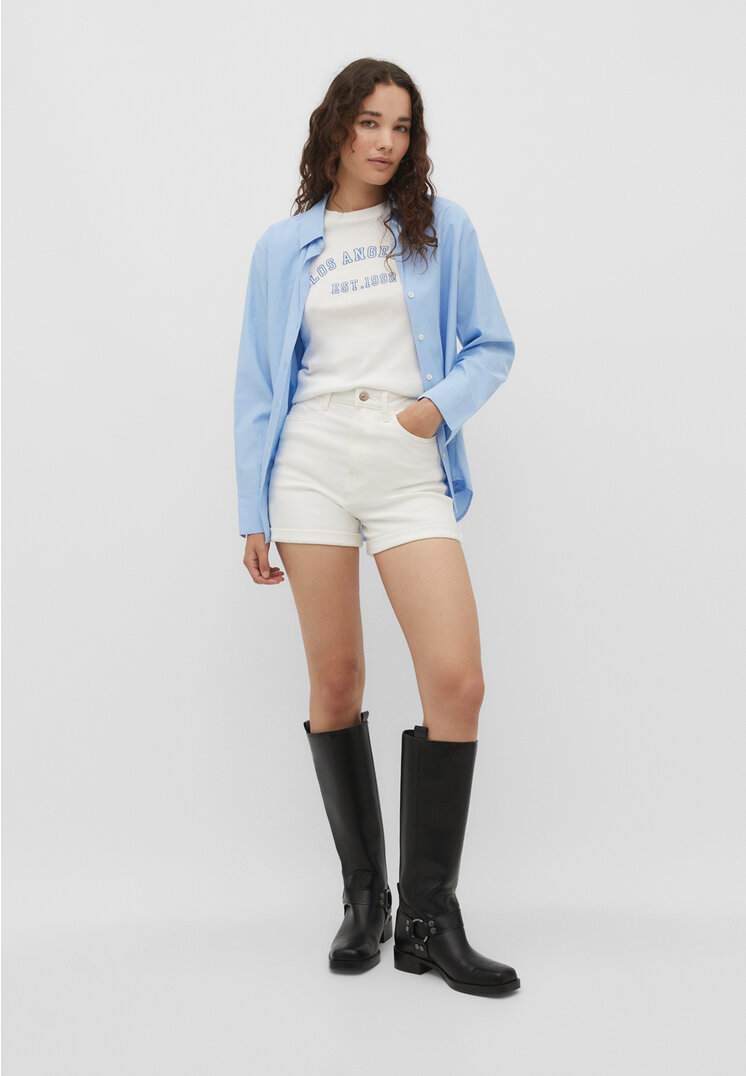

Stradivarius Spodenki mom slim fit Biały 38