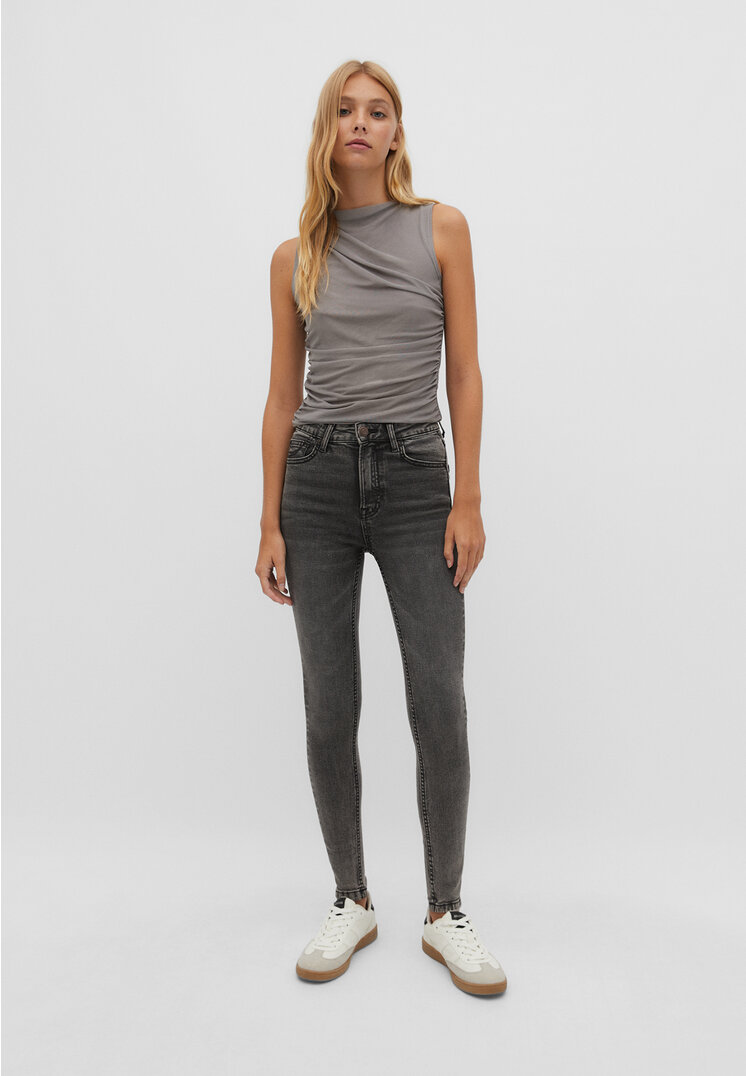 

Stradivarius 1400 Jeansy skinny fit z normalnym stanem Denim 42