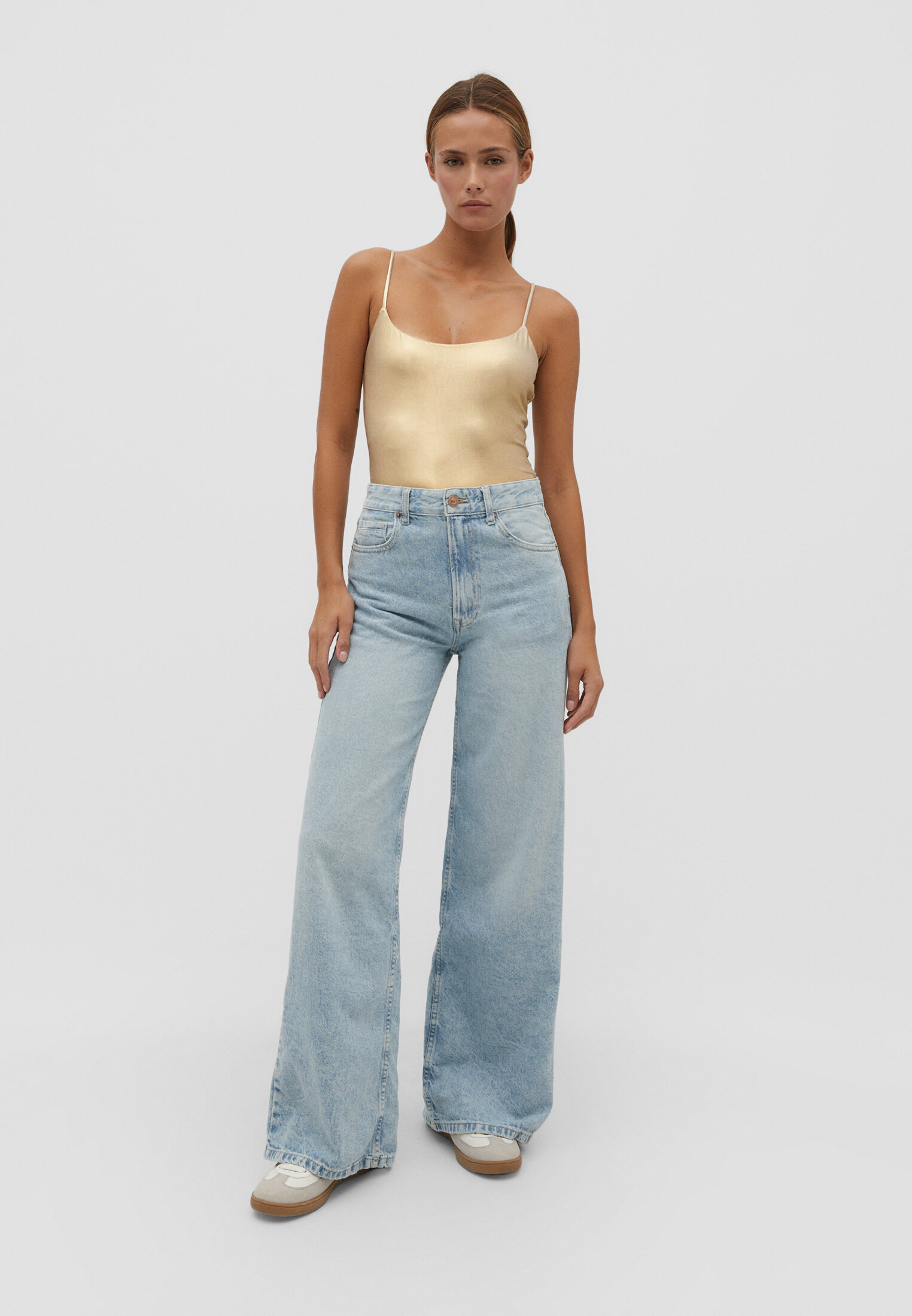 Stradivarius wide 2025 leg jeans