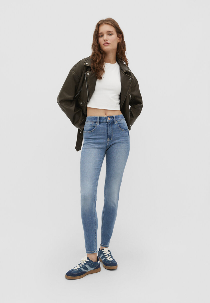 1420 Skinny-Jeans mit tiefem Bund
