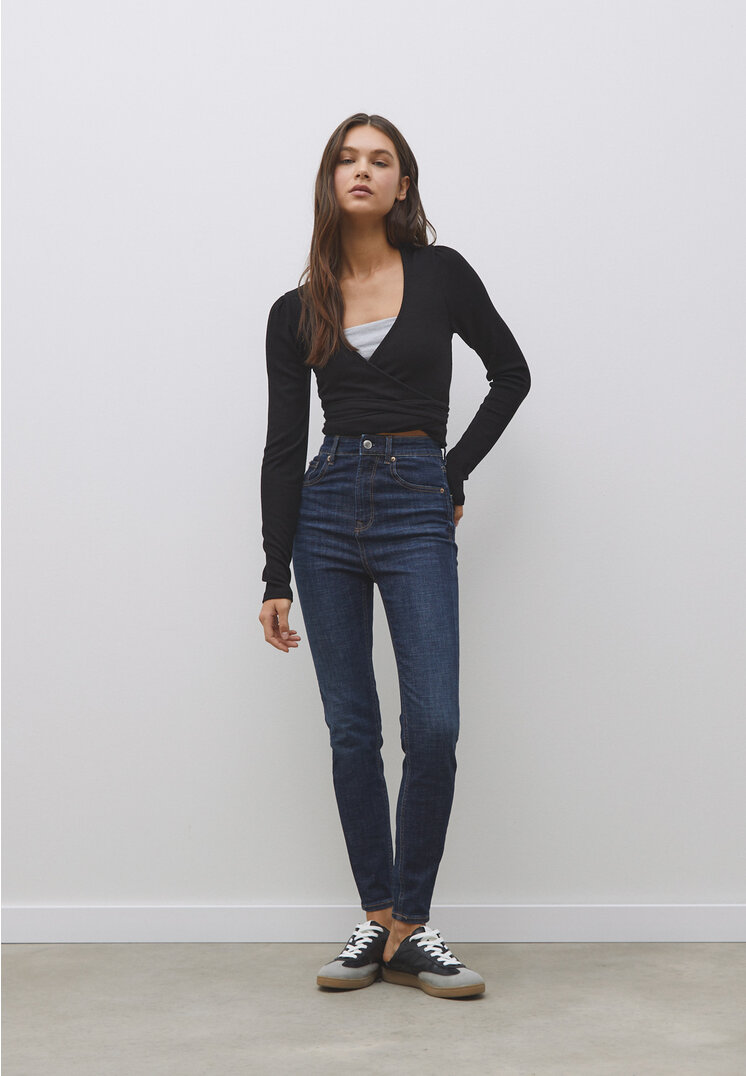 Super high waisted store black jeans