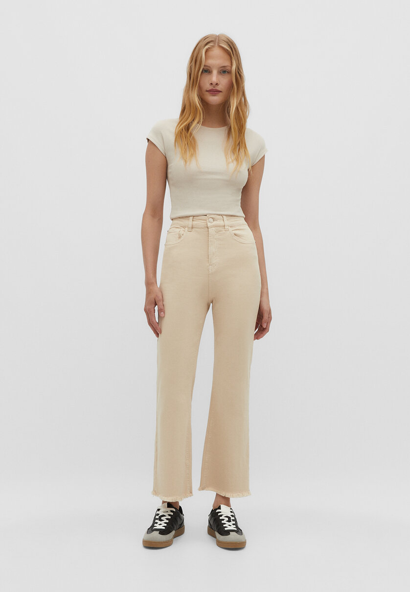 Pantalon discount beige stradivarius