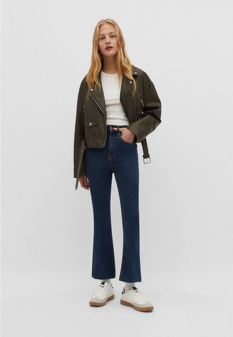 

Stradivarius Cropped-Jeans-Schlaghose D78 Denim 36