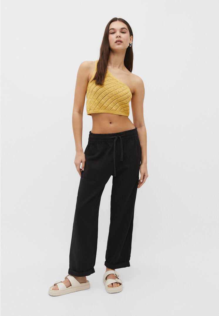 

Stradivarius Fließende Twillhose Schwarz M