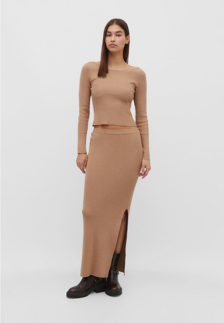 

Stradivarius Langer Strickrock mit Schlitz Beige Melange L
