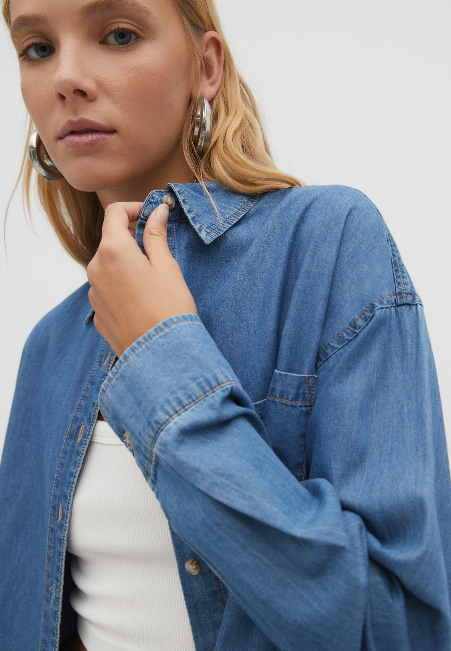 Basic denim shirt Women s fashion Stradivarius Republic of Ireland