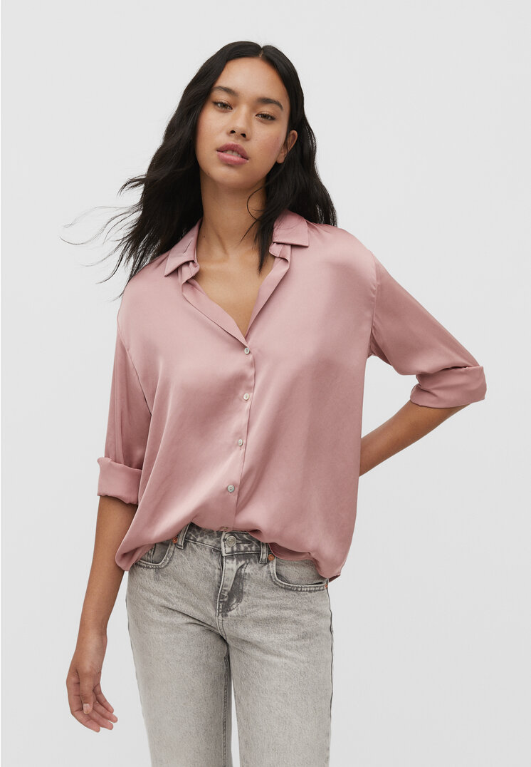 

Stradivarius Satinbluse mit Reverskragen Pastellrosa S