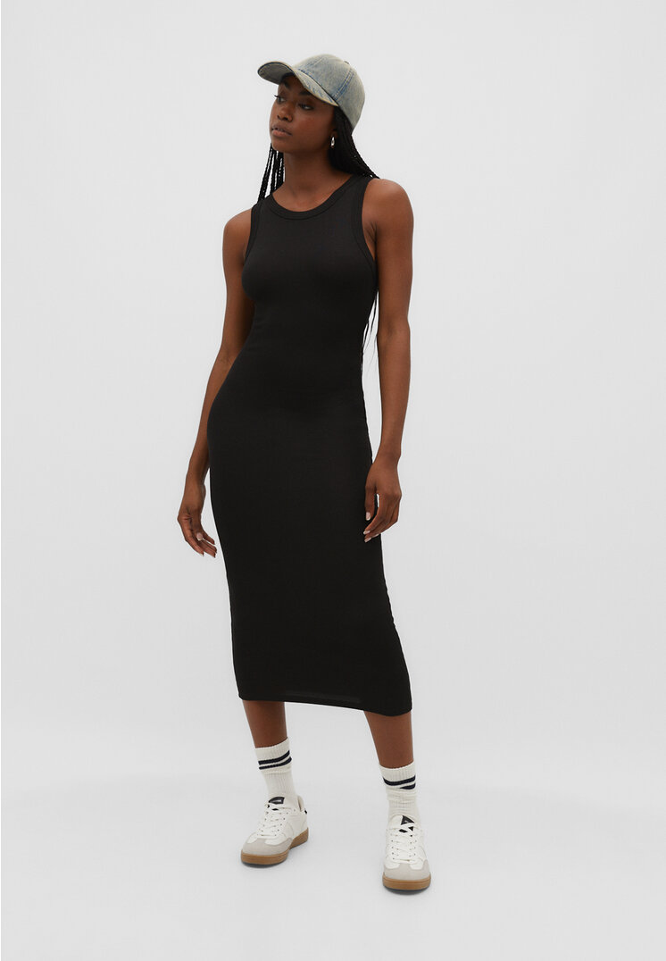 

Stradivarius Neckholder-Midikleid im Rippenstrick Schwarz XL
