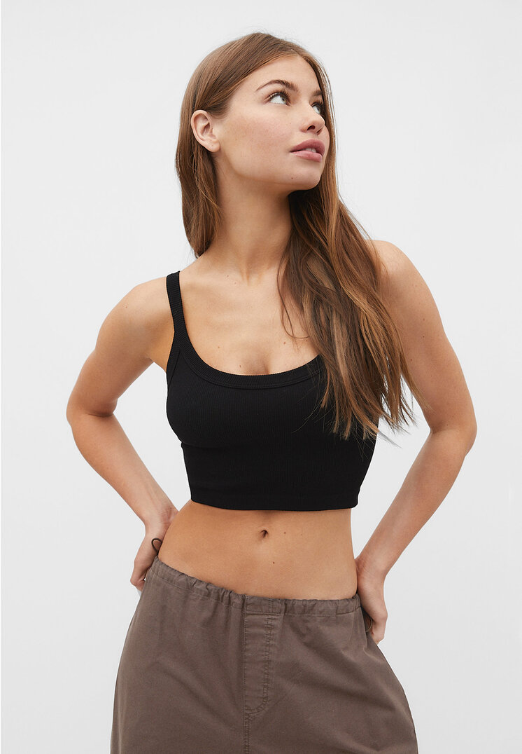 

Stradivarius Cropped-Top mit breiten Trägern Schwarz M